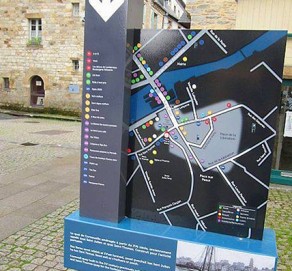 Signalétique commerciale et patrimoniale – Ville de Landerneau